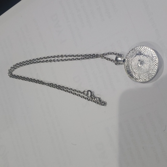 OM Symbol Cabochon Tibetan silver Glass Chain Pendant Necklace - Picture 5 of 5